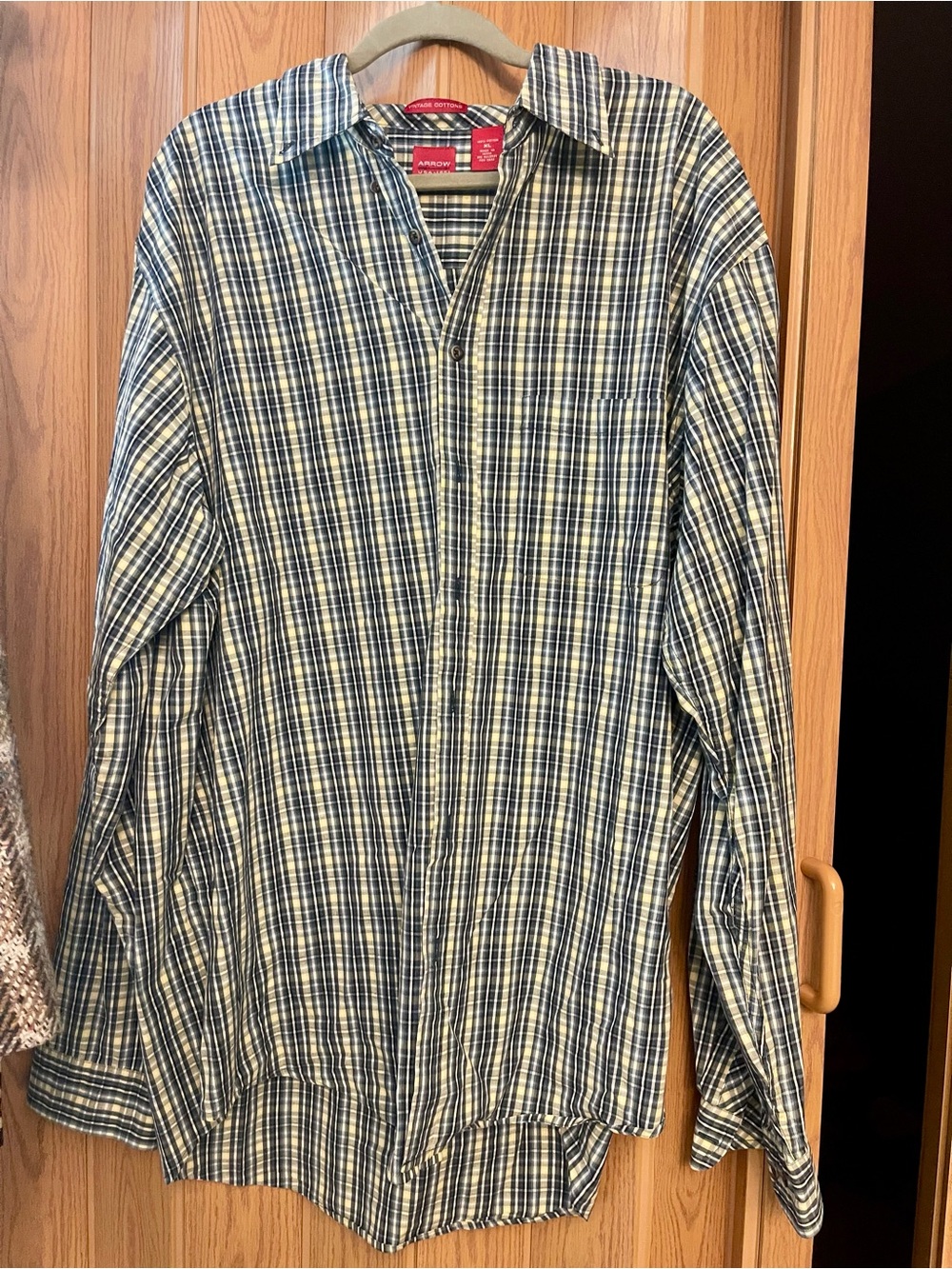 Arrow 1851 Men’s Vintage Cottons Plaid Button Down